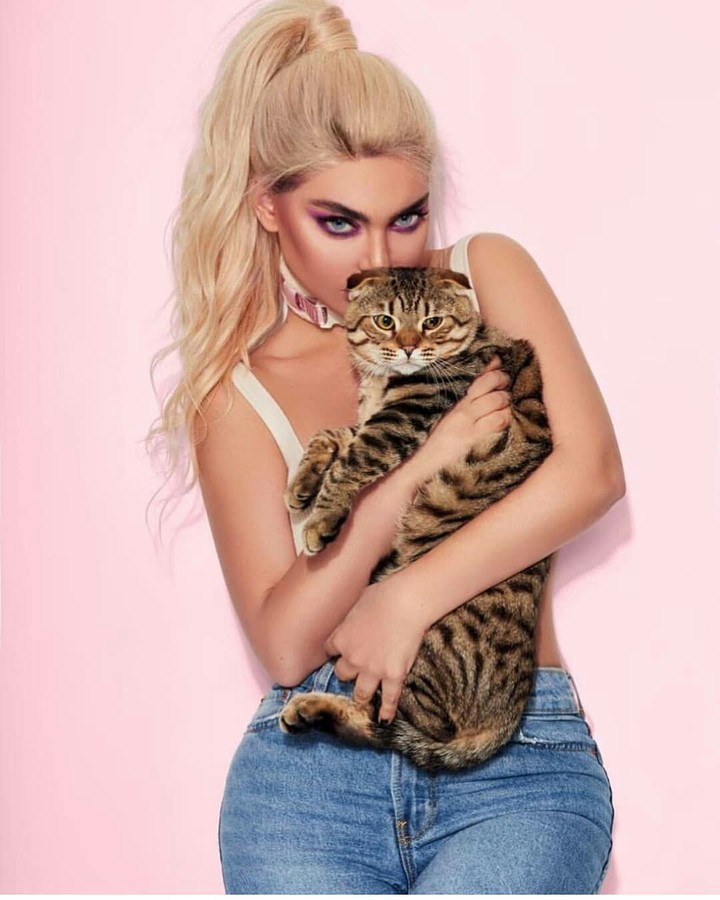 pink