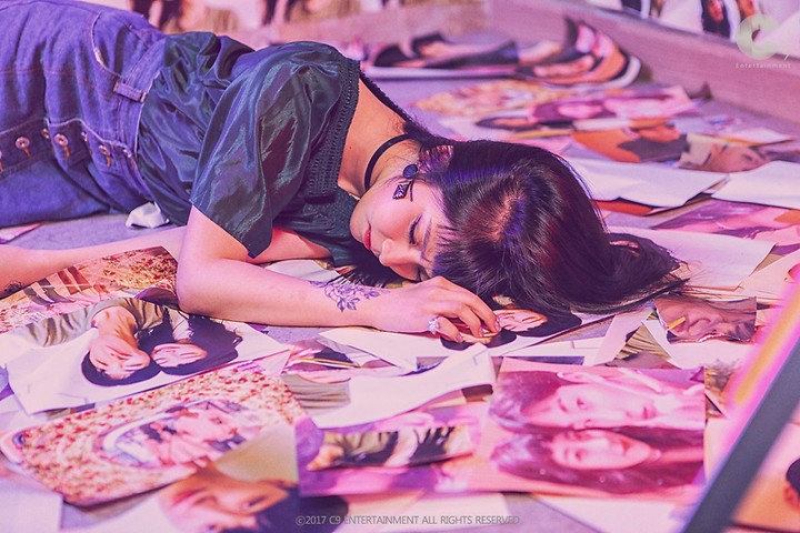 Korea singer-songwriter 'JUNIEL' DS Album - Last carnival
