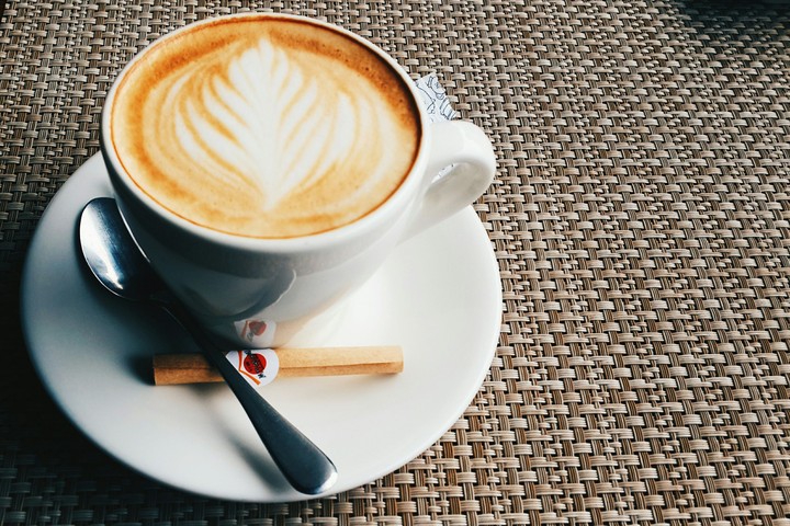 Start the morning with a delicious coffee☕