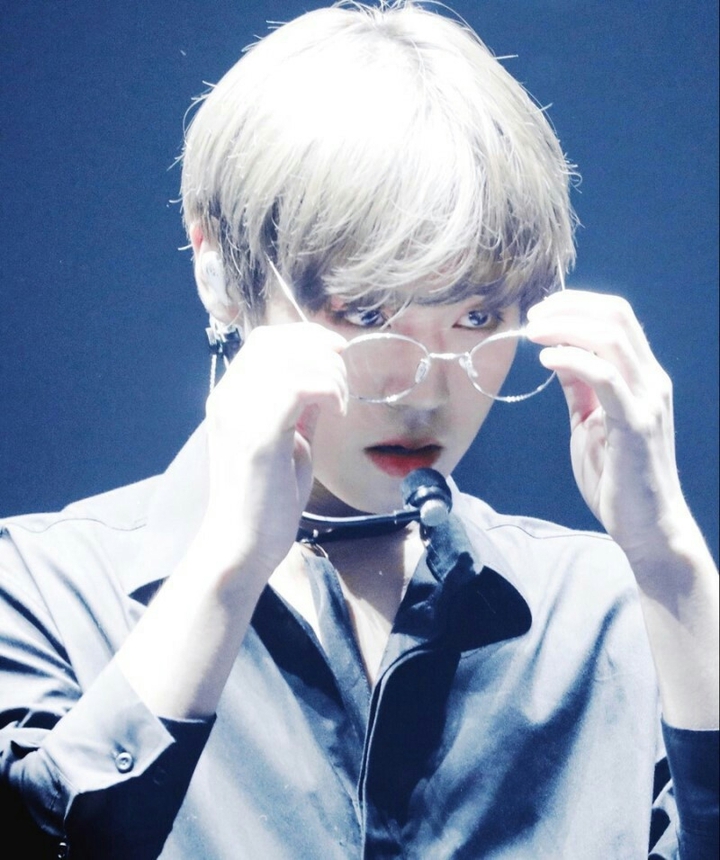 안경낀 지훈
