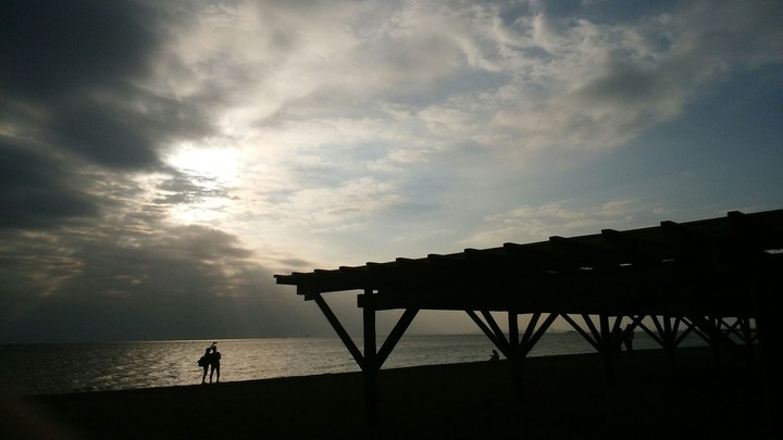 Calm Beach　-静かな海辺　(Inage - Japan)