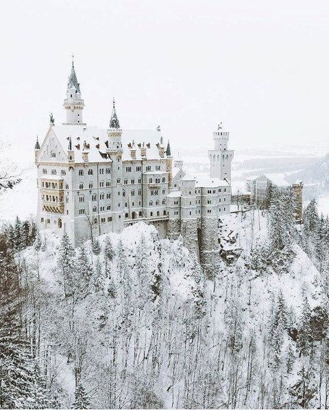 Замок Нойшванштайн, Германия.