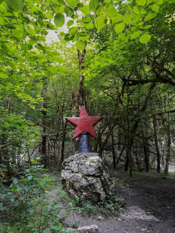Поход к Ореховским Водопадам