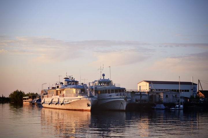 In a quiet harbor