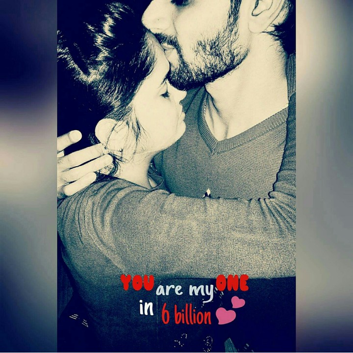 kissing wallpaper