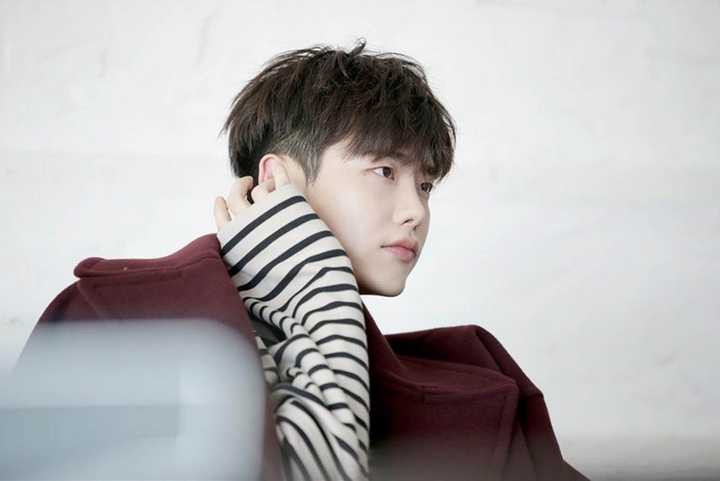 Lee Jong Suk