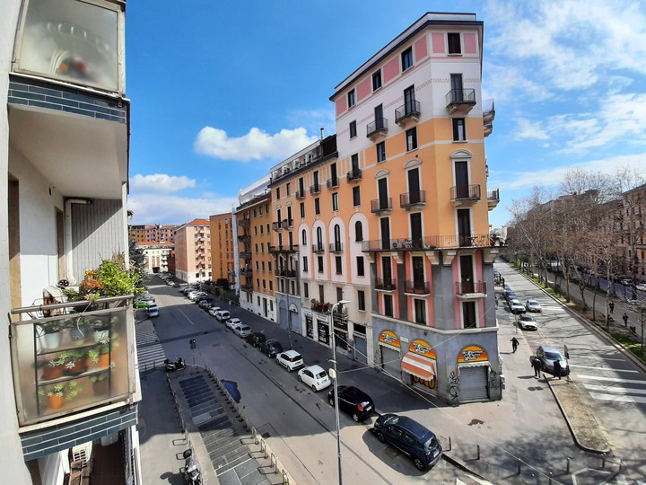 via sacconi angolo corso lodi, milano