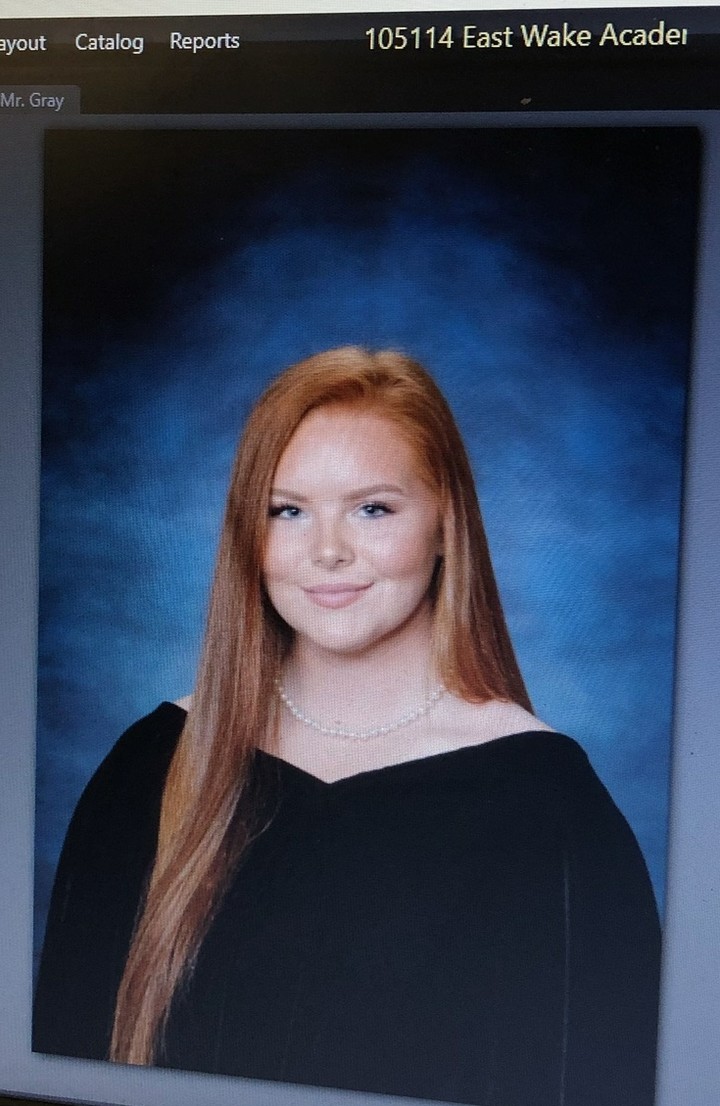 Gracie Senior Pic '18-'19