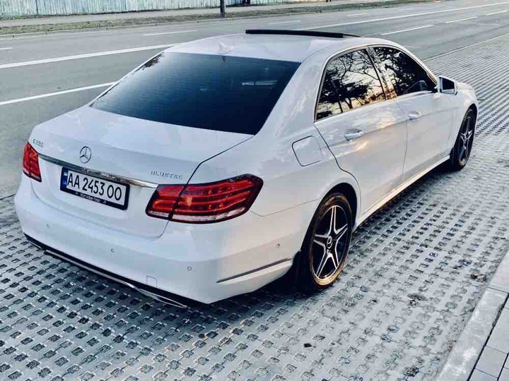 Mercedes