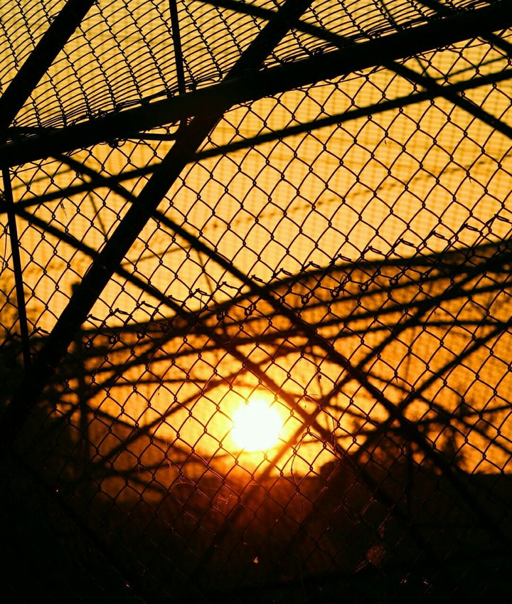 |sun disappears|
