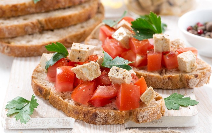 Tomatoi Fetta.