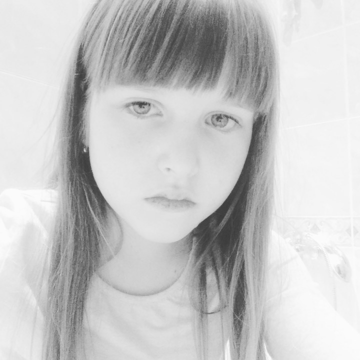 юля
