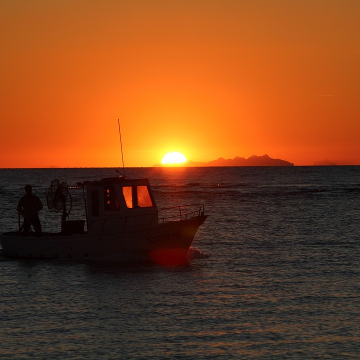 Pescatore al tramonto