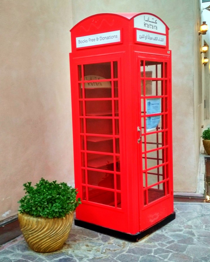 phone booth