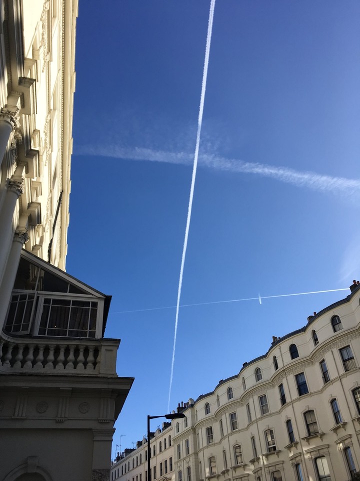 Jet cloud