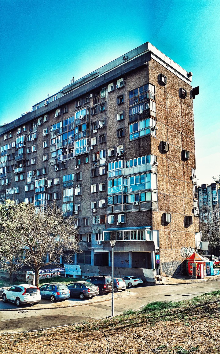 blok 28 (tv building)
