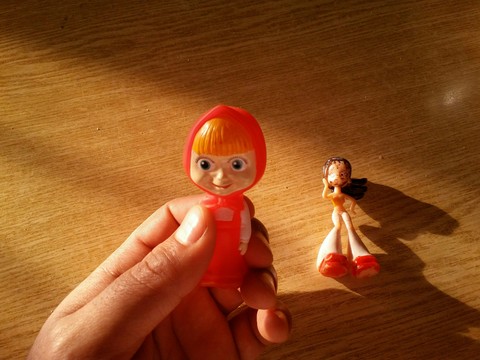 шпалери person, doll