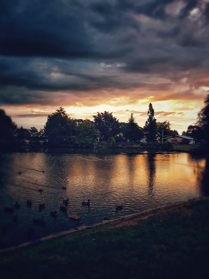 sun goes down.. a day over