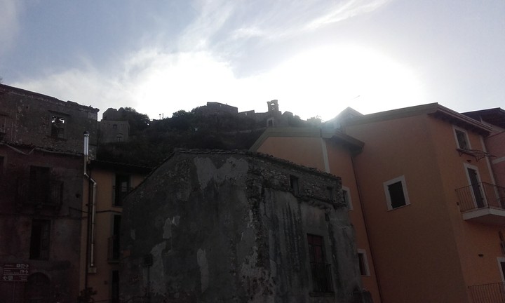 Sicily houses
