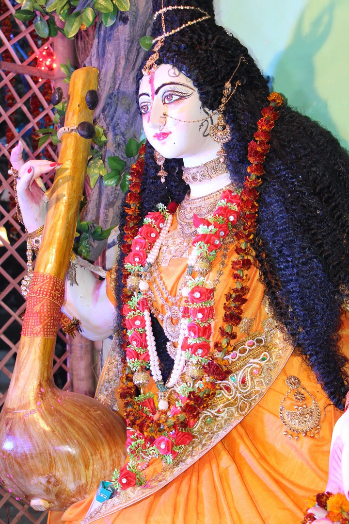 sarswati maa photo