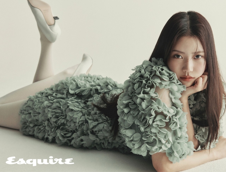 Korean singer Lovelyz Lee Mi-joo