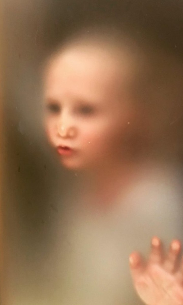 м