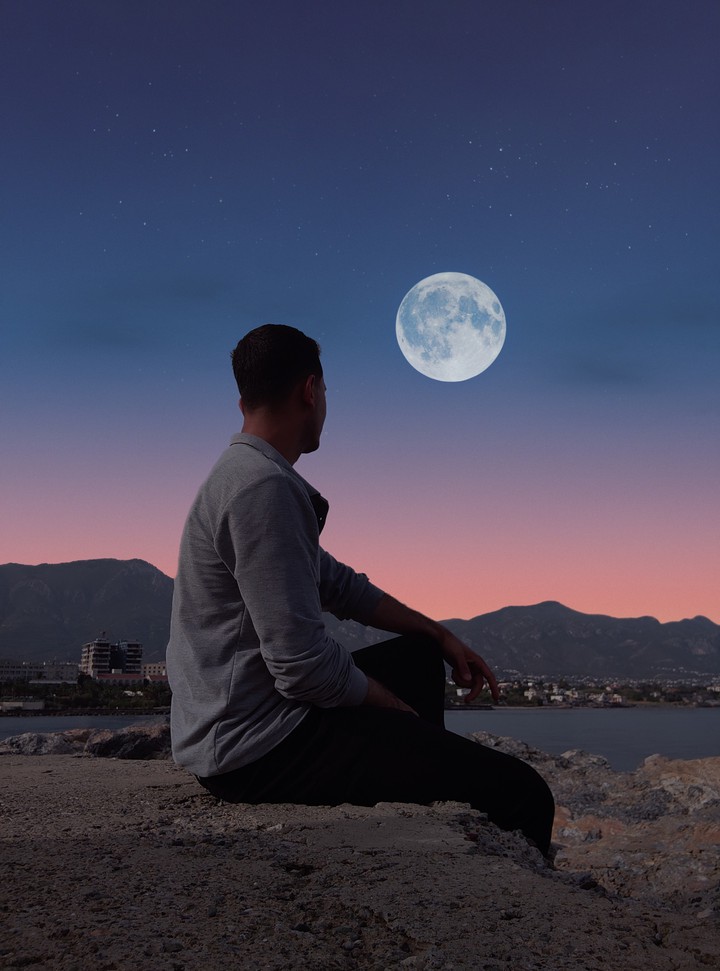 moon sea