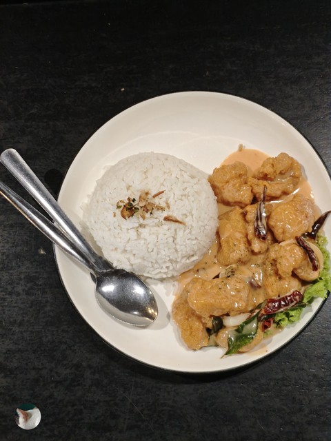 Yesterday dinner at raining in evening..