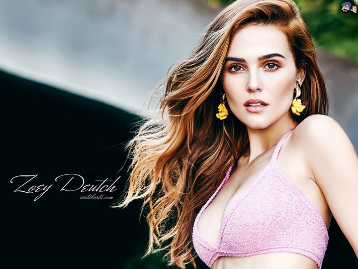zoey deutch