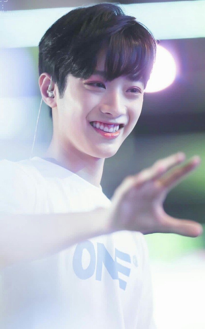 wanna one lai guanlin