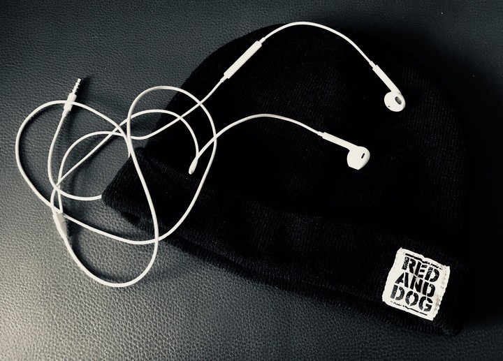 hat