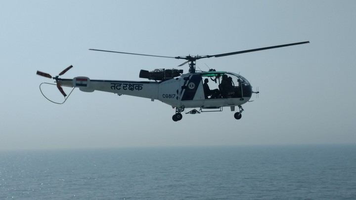 COAST GUARD HELICOPTOR