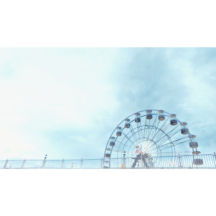 ferris wheel