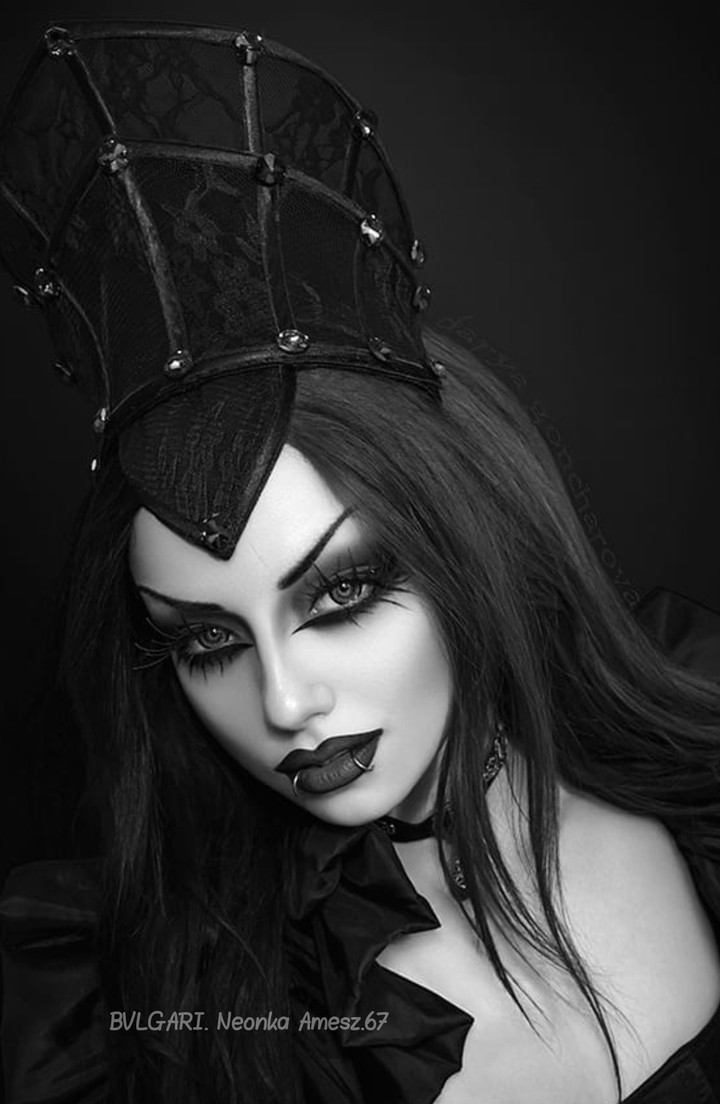 bvlgari dark model