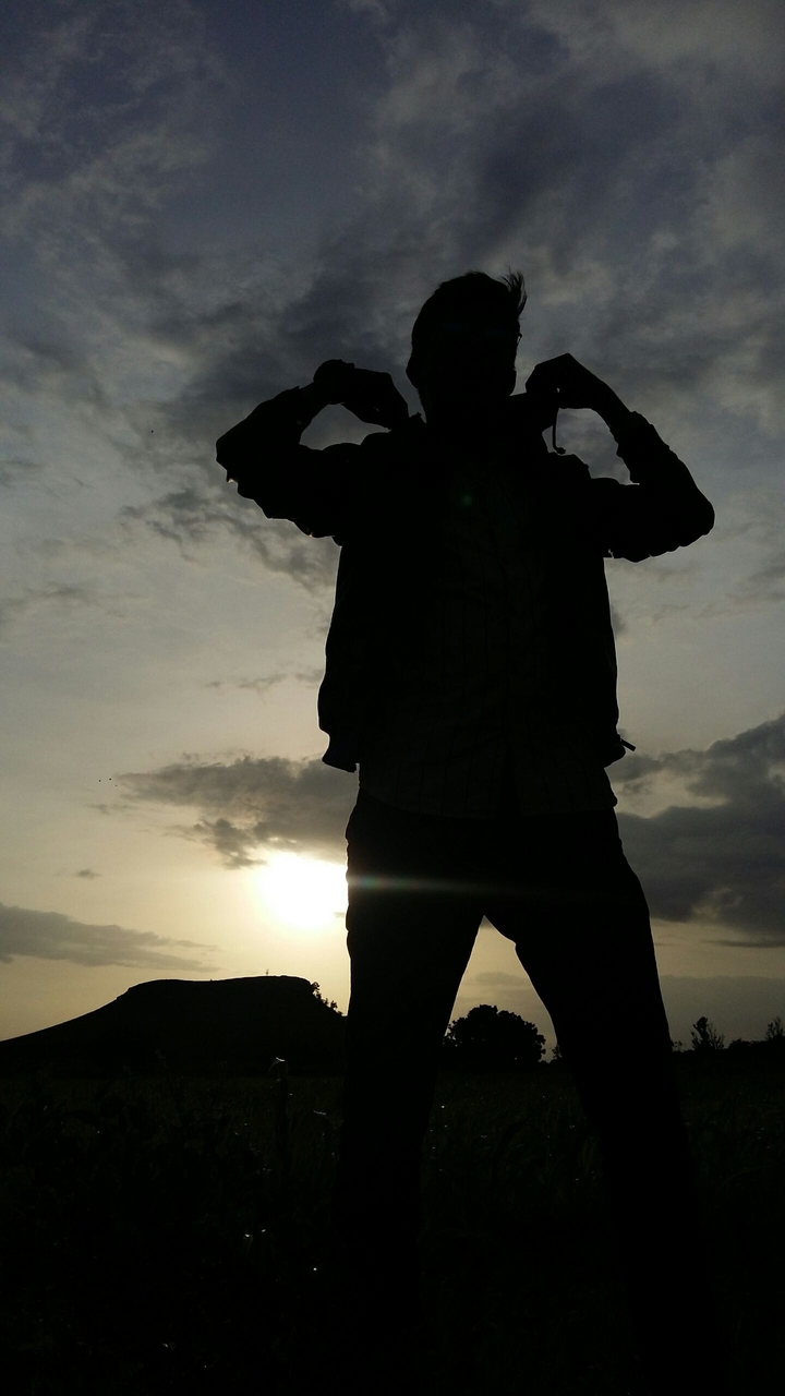 Sunset lovers...