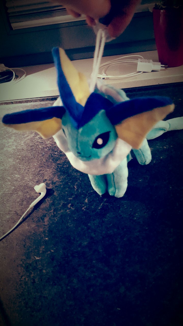 aquana/ vaporeon