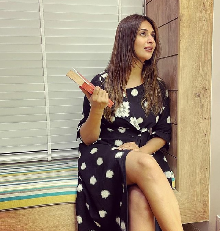 sexy divyanka