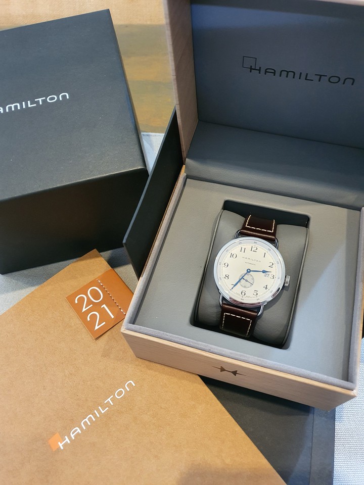 Hamilton Khaki Navy Pioneer