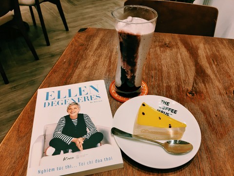 Ellen and mousse