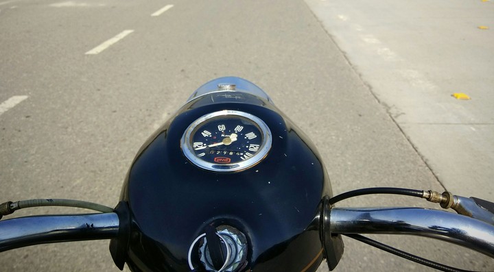 Jawa Yezdi Vintage Bike