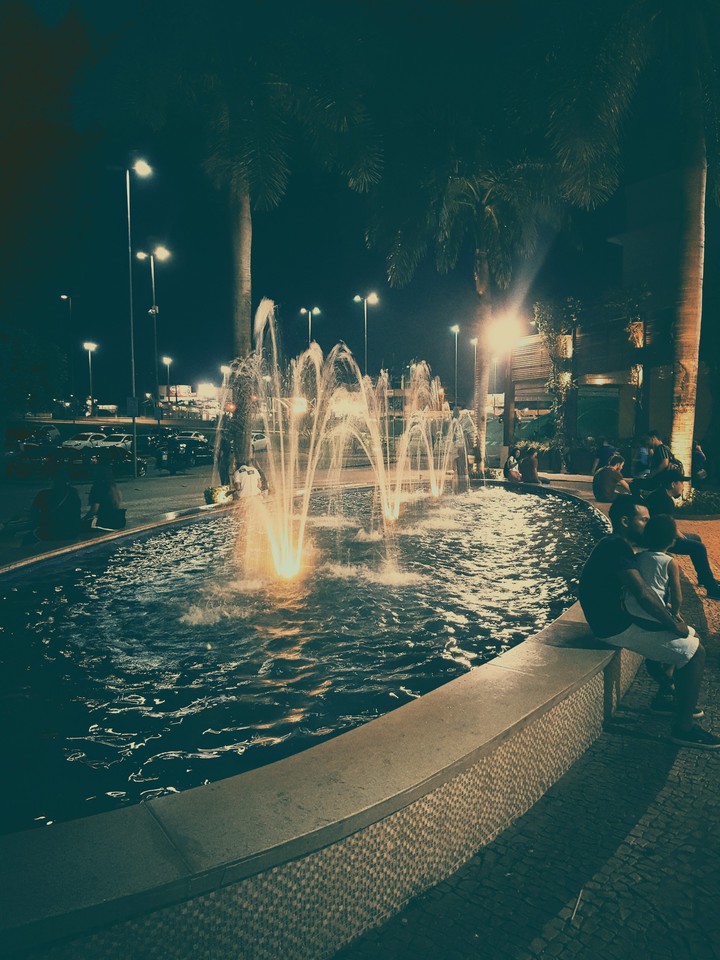 FOTO TIRADA NO PORTO VELHO SHOPPING.