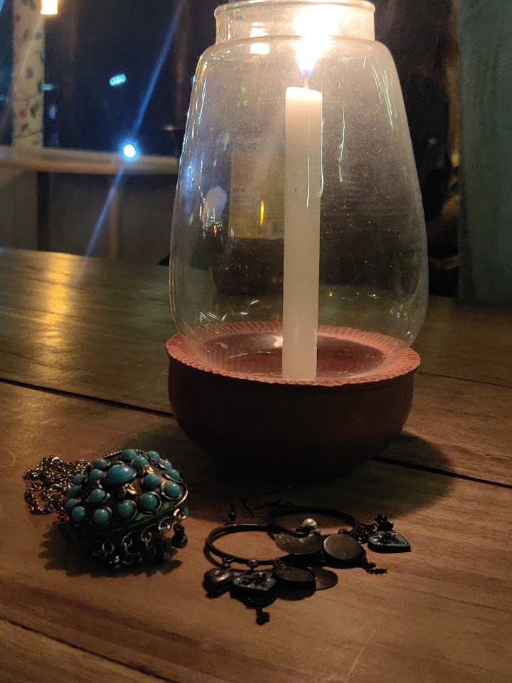 There is something rustic about the flame of the candle