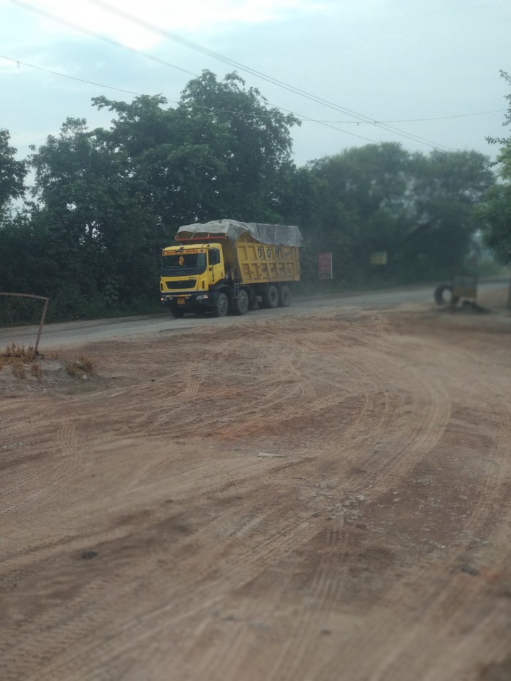 truck tata 3118