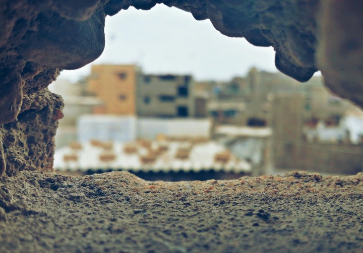 Picture from a hole