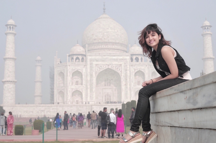 Shirley Setia
