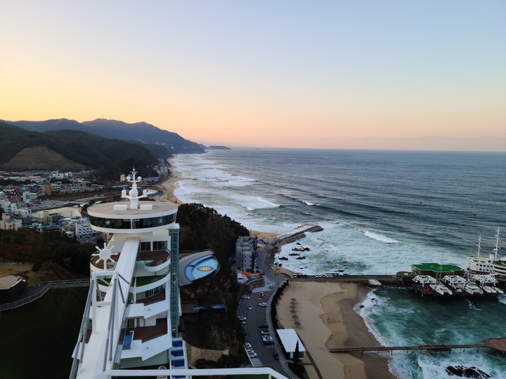 Jeongdongjin Sun Cruise Hotel