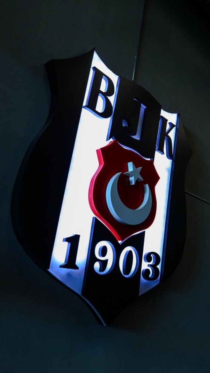 Şanlı Amblem