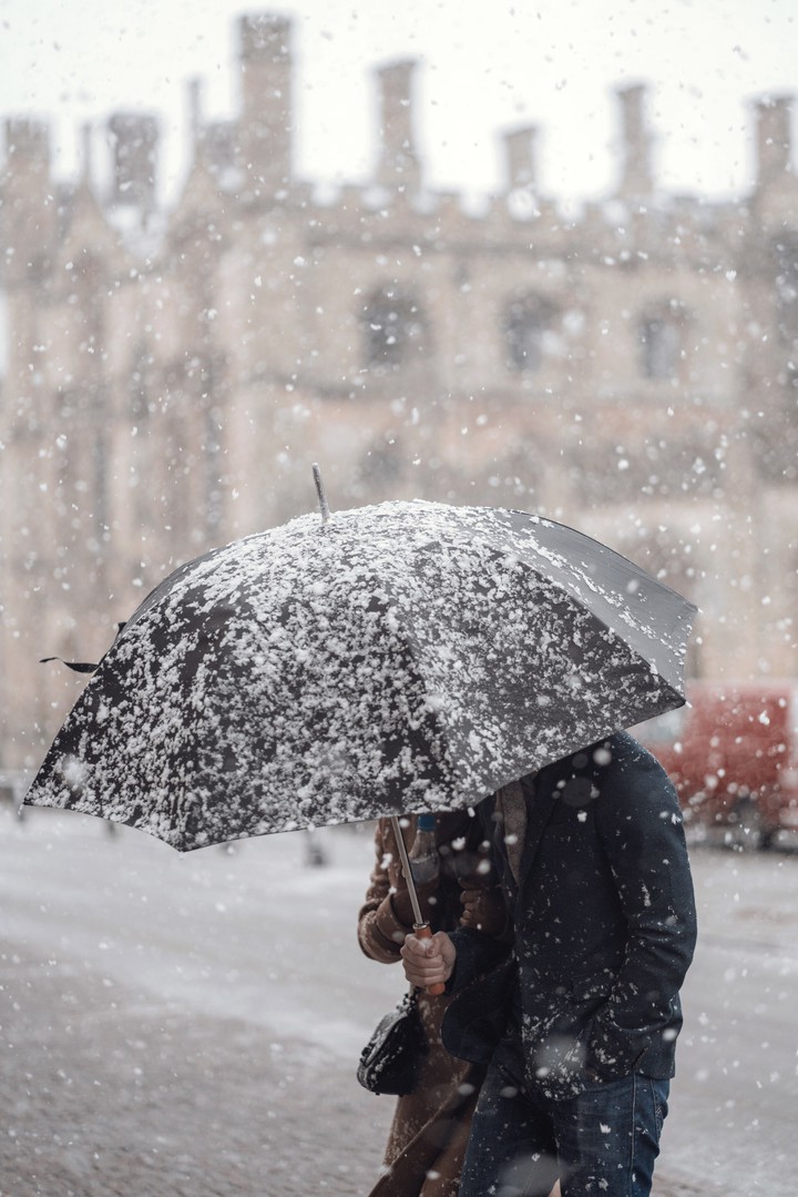 snowing