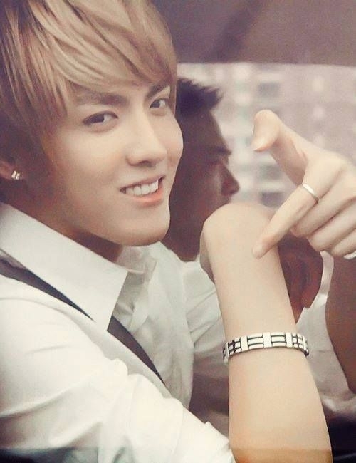 kris wu yifan♡♡♡♡