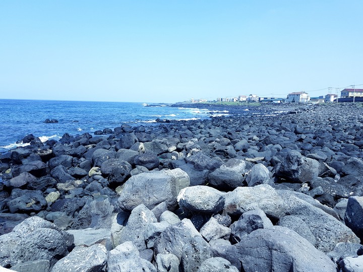 해변 Stone beach